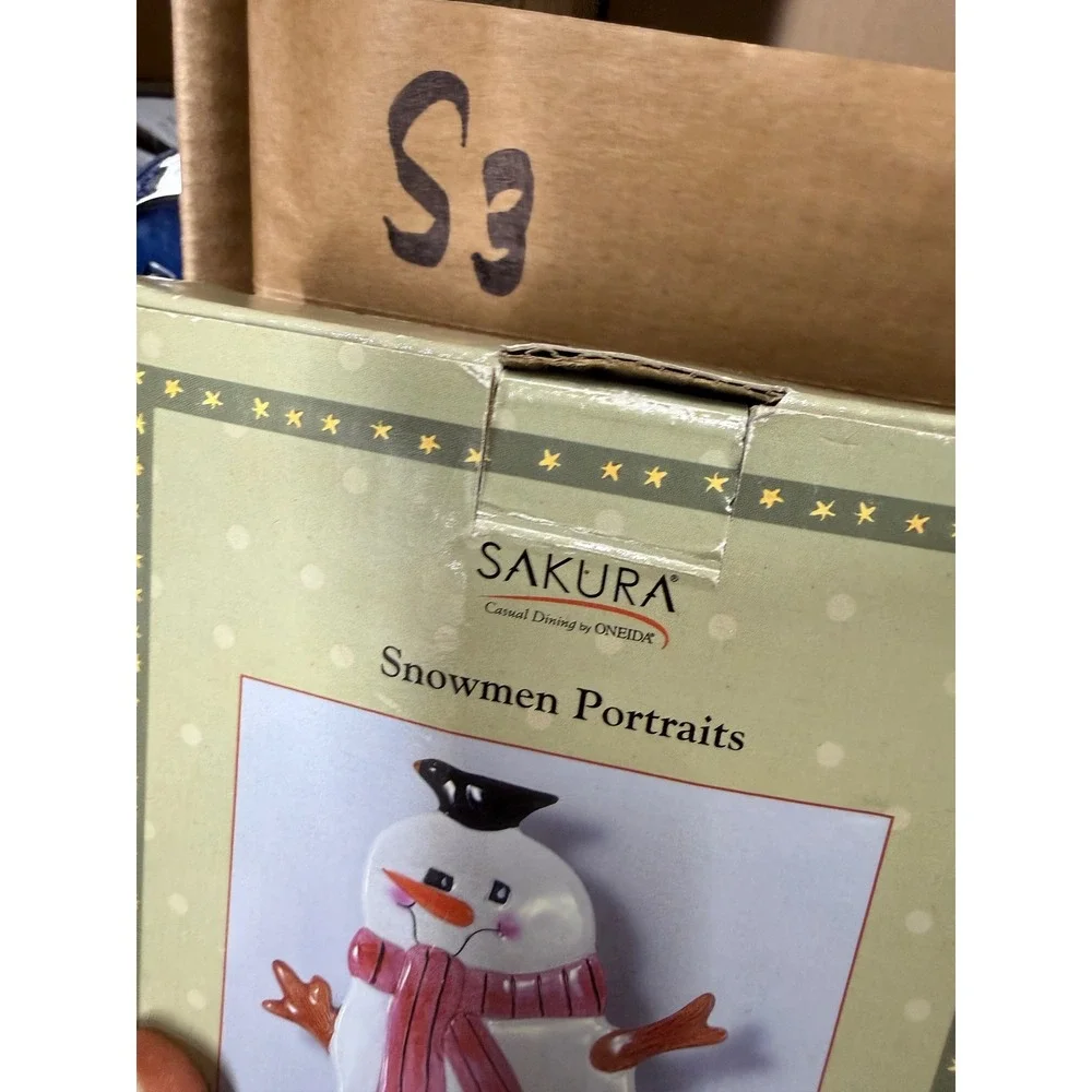 Sakura Oneida Snowmen Portraits Hand Painted Earthenware Spoon Rest Fiddlestix